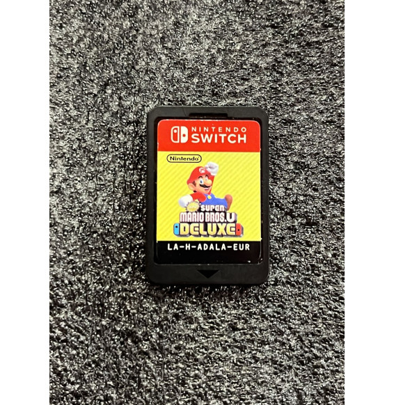 Super Mario Bros U Deluxe Nintendo Switch usato in ottime condizioni