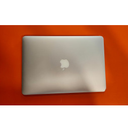 MacBook Air Apple (13 pollici, 2017) - SSD 256GB , Intel Core i5 dual‑core a 1,8GHz , Intel HD Graphics 6000