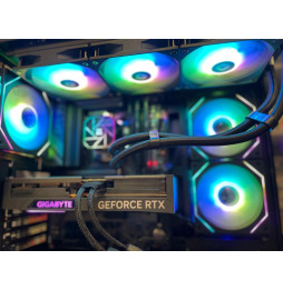 PC Gaming Falcon T52 AMD Ryzen 7 7700X - RADEON RX 9070 XT 16GB - 32GB DDR5 - SSD M2 1TB - Liquid